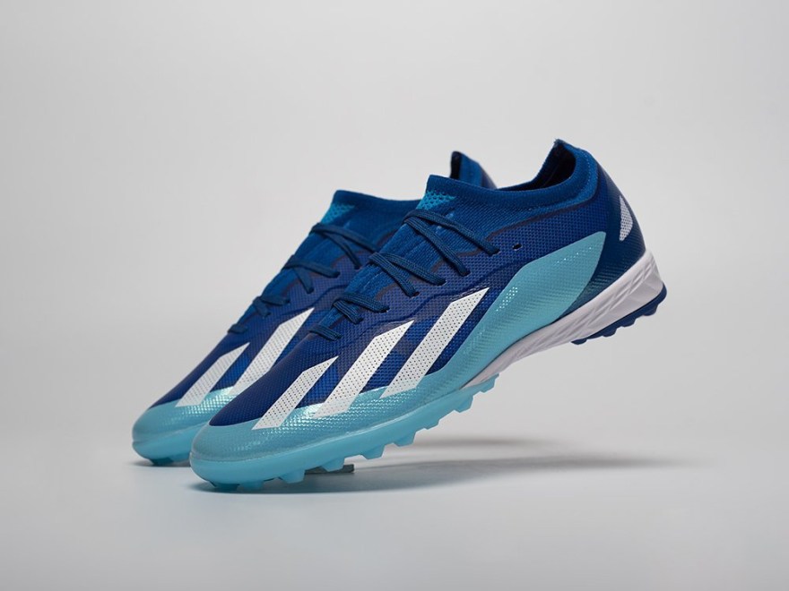 futbolnaya-obuv-adidas-x-speedportal-1-tf-1