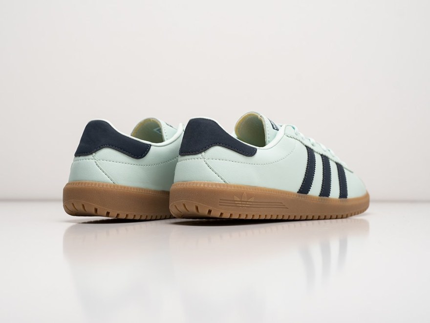 krossovki-adidas-bermuda-2