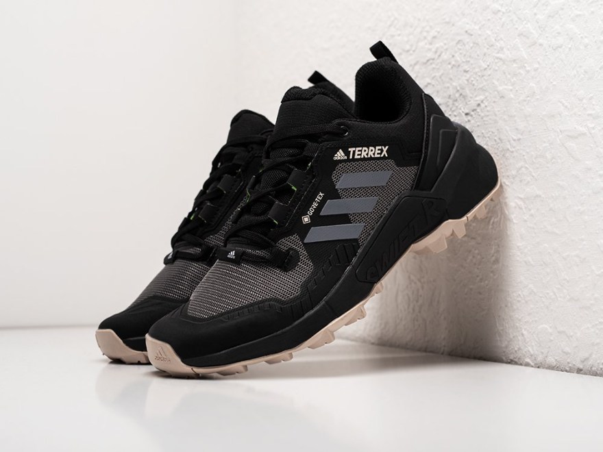 krossovki-adidas-terrex-swift-r3-1