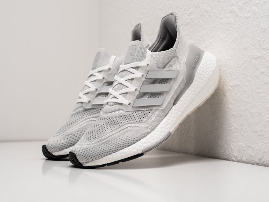 krossovki-adidas-ultra-boost-22-1