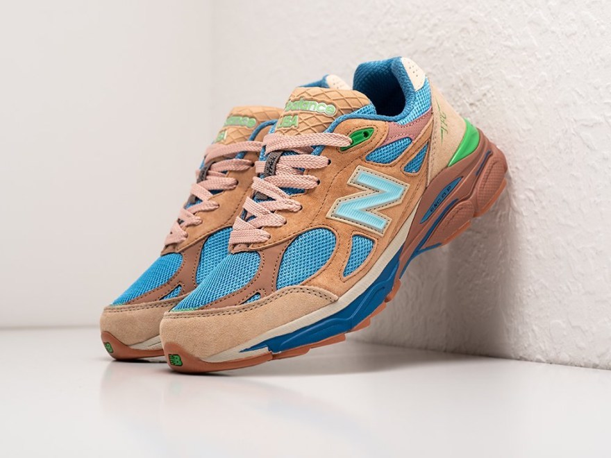 krossovki-joe-freshgoods-x-new-balance-990v3-1