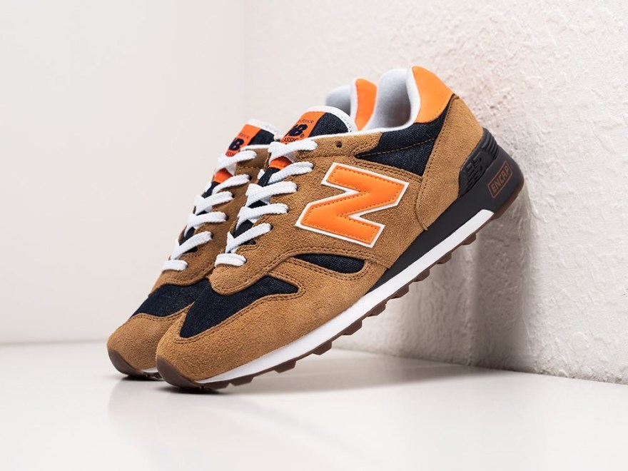 krossovki-levi-s-x-new-balance-1300-1