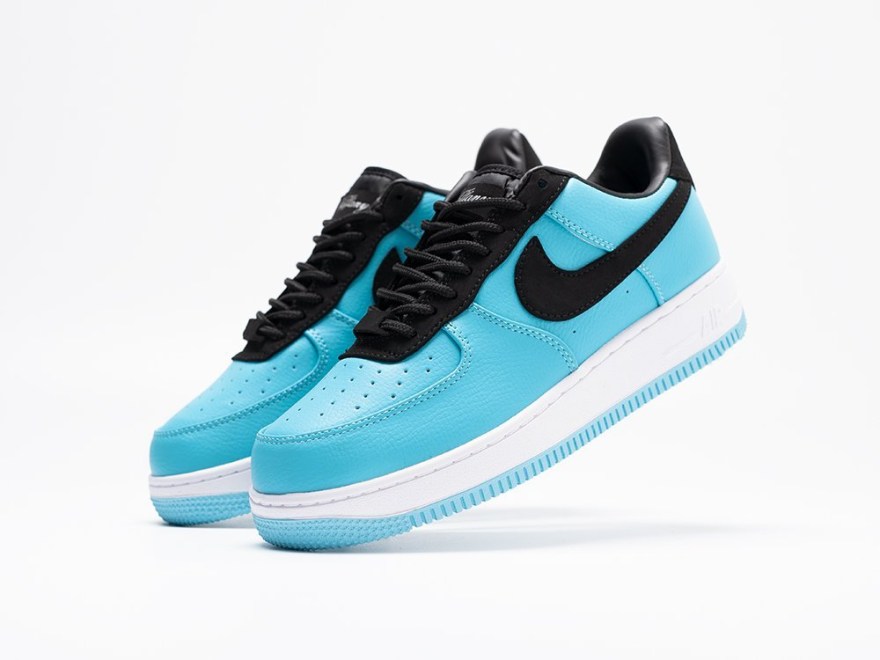 krossovki-nike-air-force-1-low-x-tiffany-1