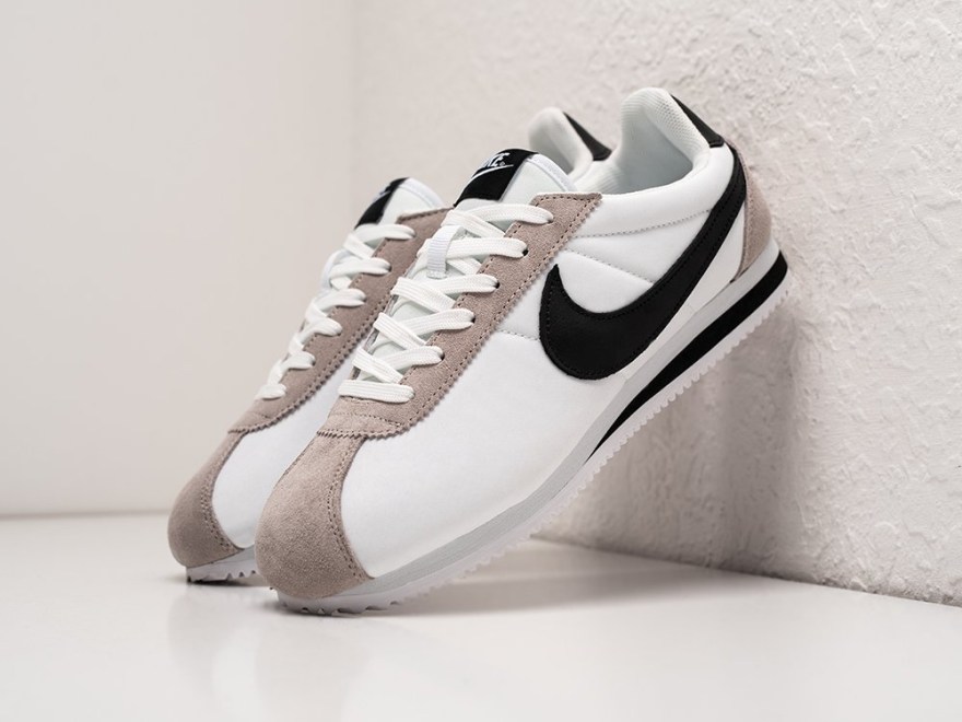 krossovki-nike-cortez-nylon-1