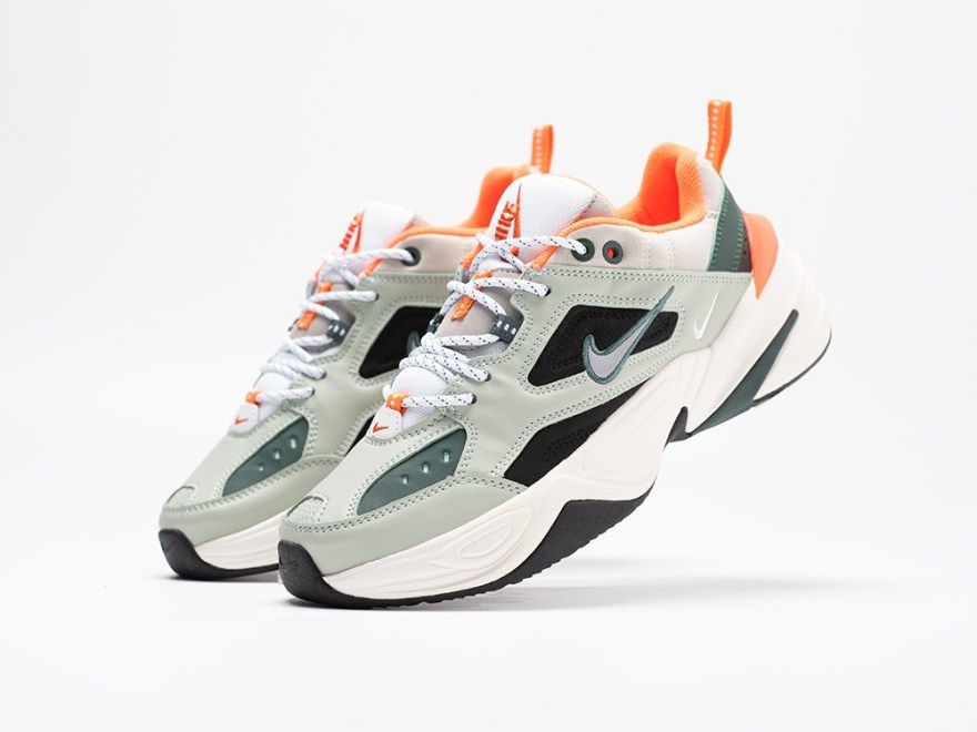 krossovki-nike-m2k-tekno-1