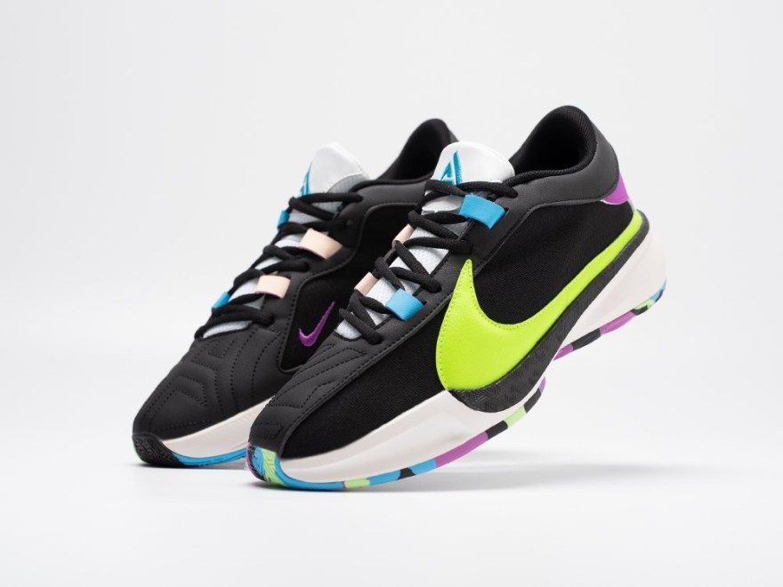 krossovki-nike-zoom-freak-5-1