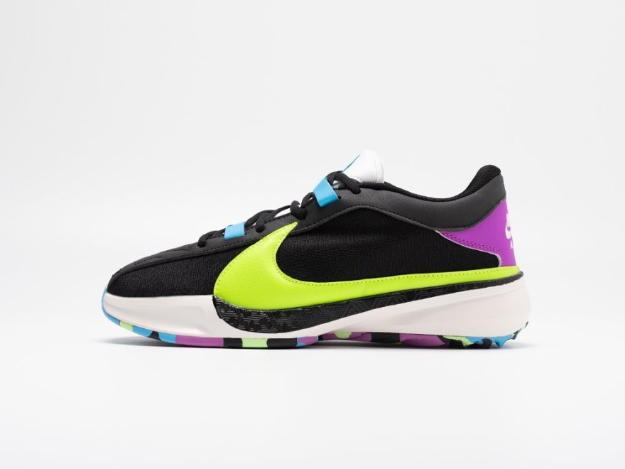 krossovki-nike-zoom-freak-5-2