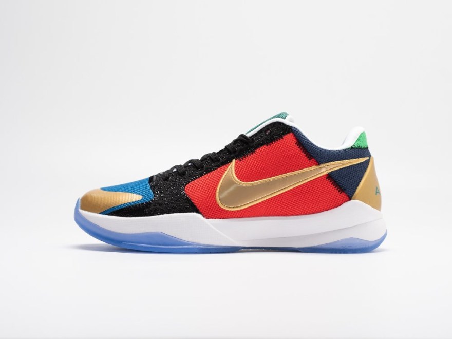 krossovki-undefeated-x-nike-kobe-5-protro-2